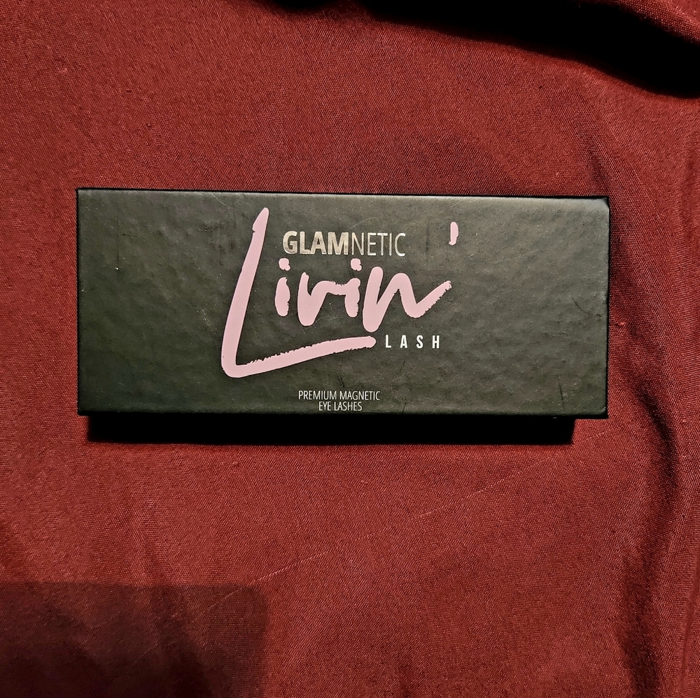 Glamnetic Lashes "Livin'